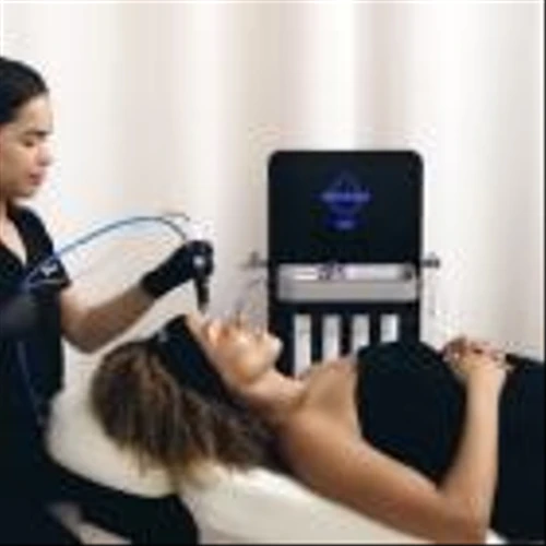 Hydrafacial Announces Glow Getter Scholarship Program in Support of Estheticians
