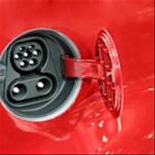 Rivian vs. NIO: Which EV Manufacturer Stock Is Worth Buying?