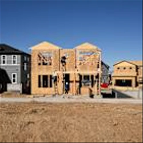 Housing market faces 'a lost year' due to tariffs, economist says