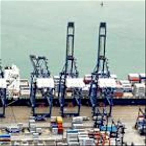 HK company offers stake in port terminals sale to Chinese company