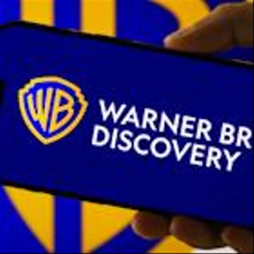 Paramount, Netflix, Comcast prep WBD bids: WSJ reports