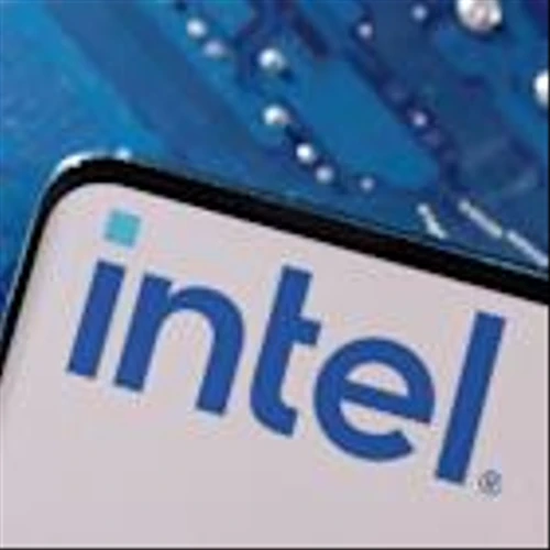 Exclusive-Intel's top strategy officer to depart this month
