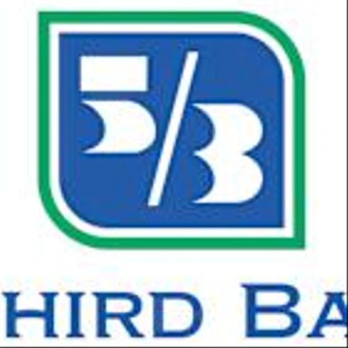 CORRECTING and REPLACING Fifth Third Bancorp Reports First Quarter 2025 Diluted Earnings Per Share of $0.71