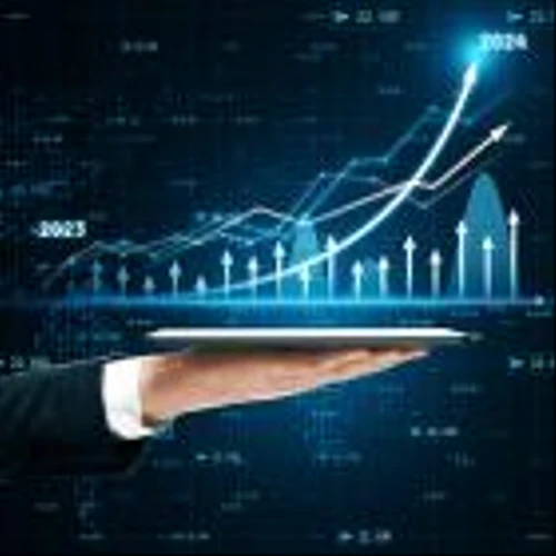 Ark Restaurants (ARKR) Q3 Earnings and Revenues Decline Y/Y