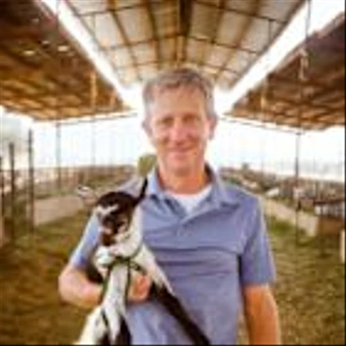 Sweetgreen Expands "Faces of the Farm" Original Content Series to Spotlight the Local Farmers Behind Its Menu