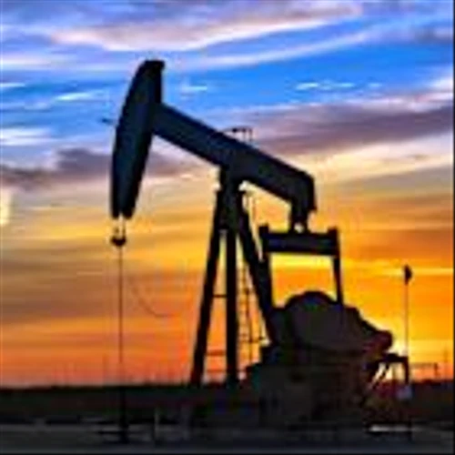 Small-Cap Oil Producer Hits 50 Consecutive Dividends With a 10.6% Yield, But the Cushion Is Thin