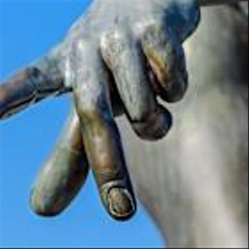 Paxos Fat-Fingers $300T of PayPal Stablecoin, Outpacing USD's $2.4T Supply