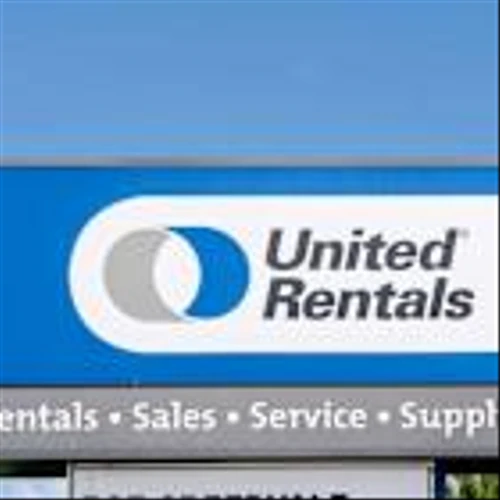 United Rentals Stock: Is URI Outperforming the Industrial Sector?