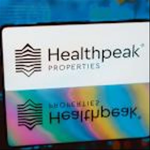 Is Healthpeak Properties Stock Underperforming the S&P 500?