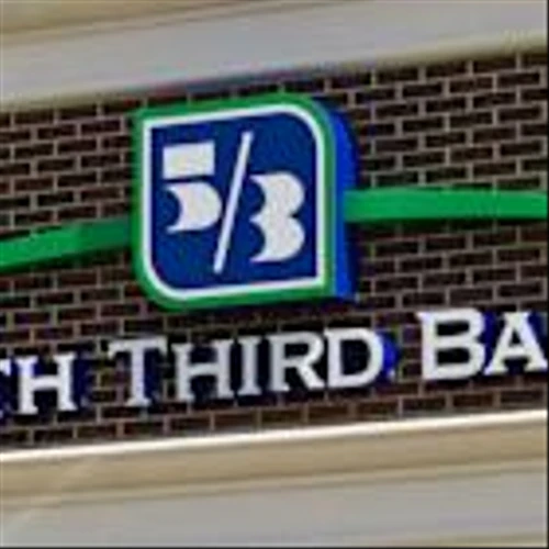 Fifth Third Bank acquires Comerica. CEO talks bank consolidations