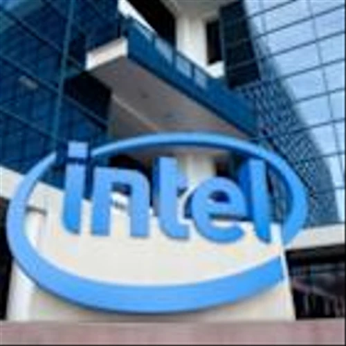 Intel (INTC) Jumps 5% on AI Deal With Accenture to Slash Marketing Costs