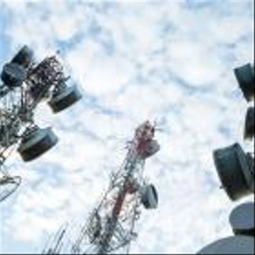 TELUS (TSX:T) Announces US$1.5 Billion Debt Offering & TransUnion Partnership