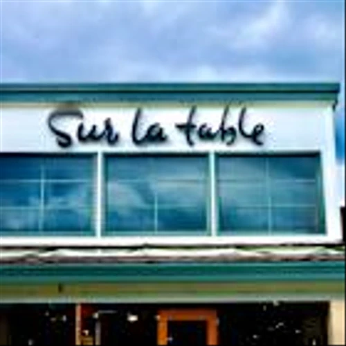 Sur La Table taps Gap Inc. veteran as president