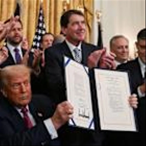 Companies plan stablecoins under new law, but experts say hurdles remain