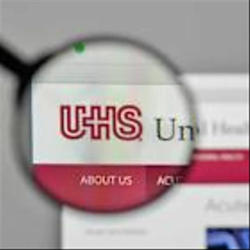 Is Wall Street Bullish or Bearish on UnitedHealth Stock?