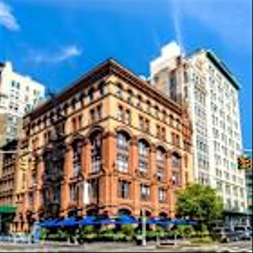 26-Year-Old Says NYC's Rental Market Is So Brutal, It's 'Like a Second Job' — 25% of Tenants Paid Over Asking In Bidding Wars