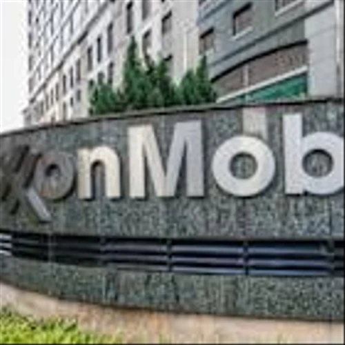 43 Years of Dividend Growth Keeps XOM Bulls Holding Through the Noise