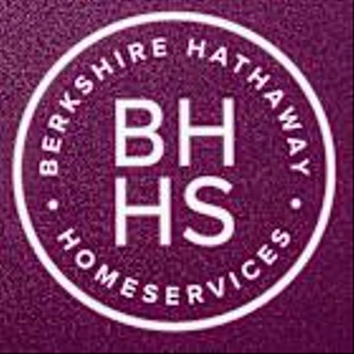 Berkshire Hathaway Stock: Is BRK.B Outperforming the Financial Sector?