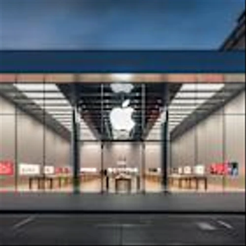 Apple Explores Generative AI to Accelerate Custom Chip Design, Senior VP Reveals