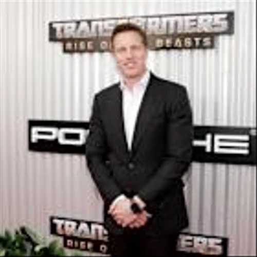 David Ellison may still raise Paramount bid for Warner Bros. Discovery