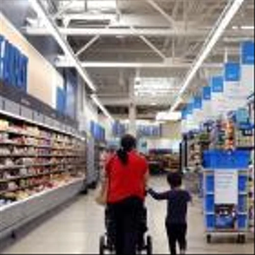 Tax-Refund Season Is Starting. Walmart and Dollar General Stand to Gain.