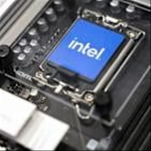 Intel Stock Falls Back from 4-Year High Ahead of Earnings. What Has the Market Excited.
