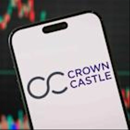 Crown Castle Stock Drops on CEO Termination After Under 1 Year at Helm