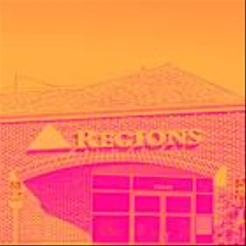 Q2 Rundown: Regions Financial (NYSE:RF) Vs Other Regional Banks Stocks