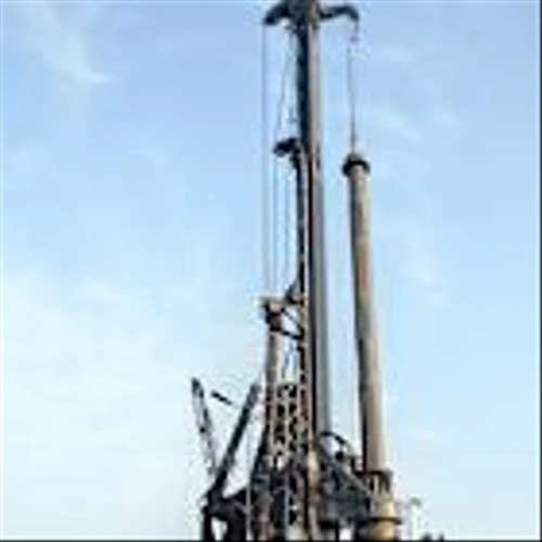 Jim Cramer Recommends Deere Over Cummins (CMI)