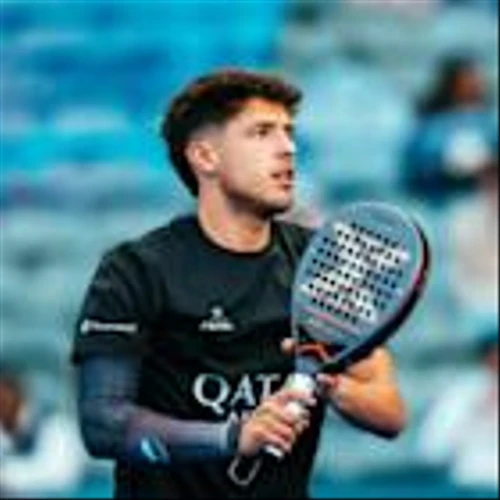 Premier Padel Player Agustín Tapia Welcomes Commvault as a Sponsor for the 2025-26 Season