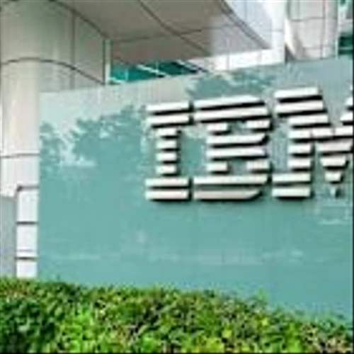 MIT Report On Gen AI Struggles Spooks Investors. Analyst Sees Opening For IBM And These Stocks.