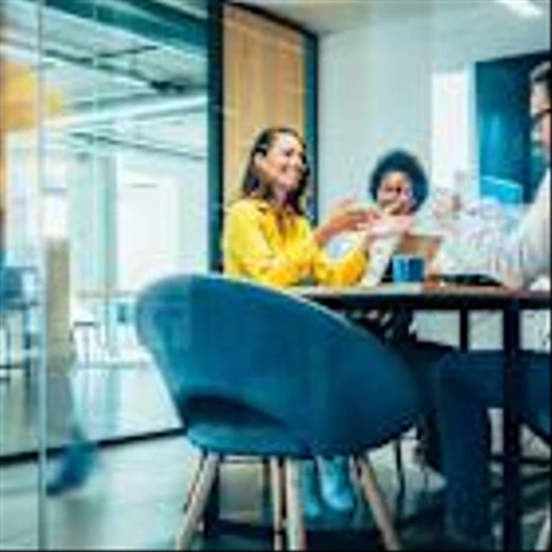 JLL taps ServiceNow to better personalize work environments