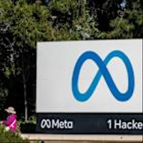 Meta Clashes With Apple, Google Over Age Check Legislation