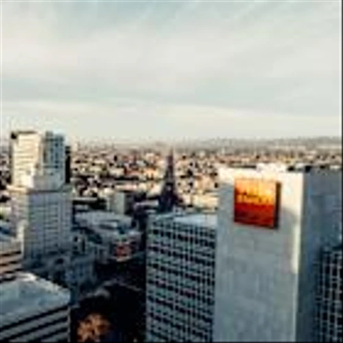 Jim Cramer Says “Charlie’s Turned Wells Fargo into a Hub of Commerce”