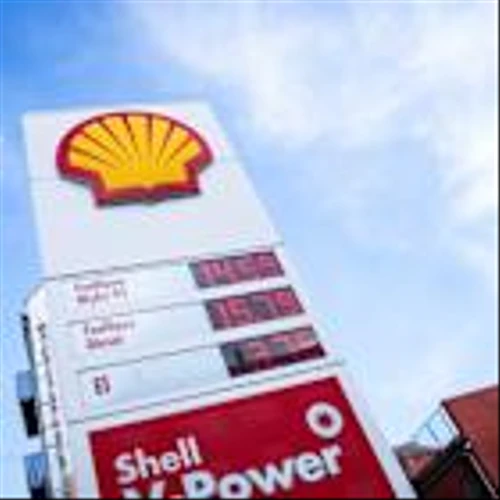 Exclusive-Shell declares force majeure to clients who buy Qatari LNG, sources say