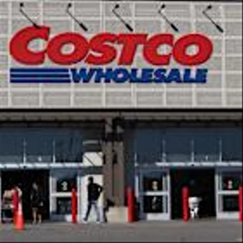 Shopper Sues Costco for Tariff Refunds