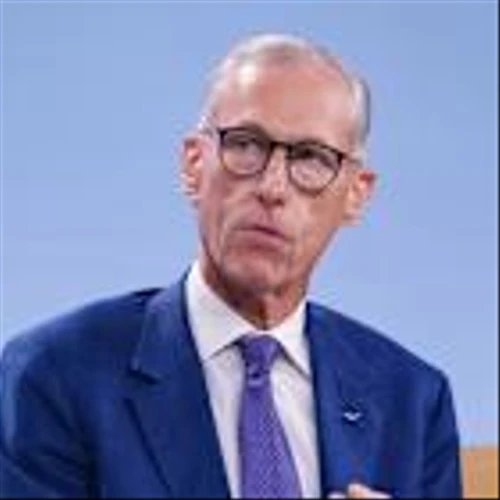 Oil Execs See Higher Prices Ahead—And a Boost to Renewables