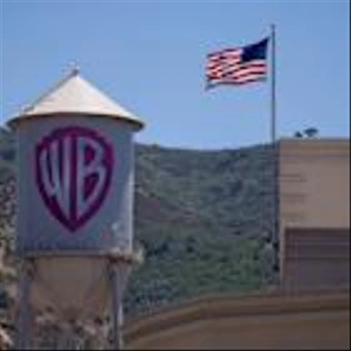 Netflix, Comcast and Paramount Make Bids for Warner Bros.
