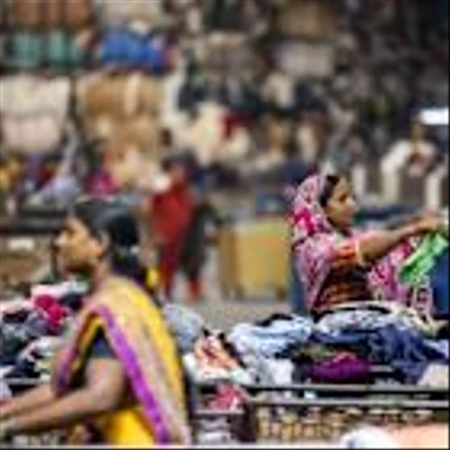 Trump’s Tariff May Cut India GDP by 1%, Analysts Say