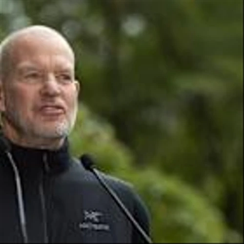 Lululemon Founder Chip Wilson Escalates Proxy Fight With Shareholder Letter