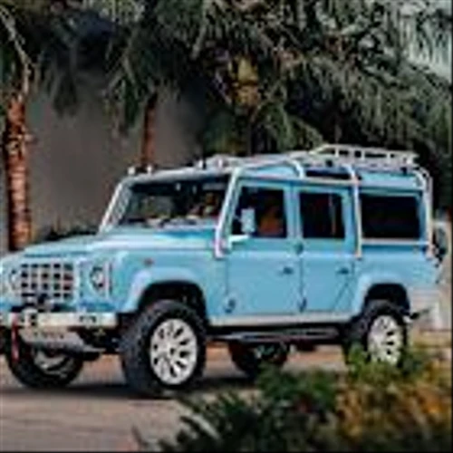 ECD’s Project Big Sky Arrives: A Sky-Hued, American-Built Custom Defender That’s All About Horizon-Chasing Luxury