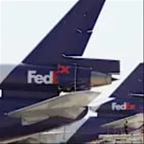 FedEx deploys SAF at Dallas, New York City airports