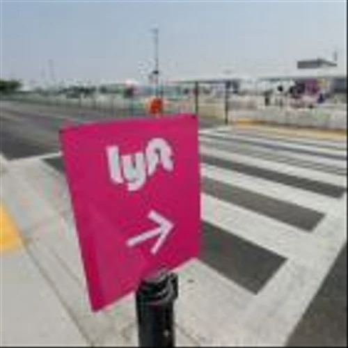 Lyft to roll out Mobileye powered-robotaxis 'as soon as 2026'