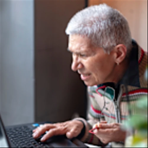 Viatris’ presbyopia drug clears second Phase III trial