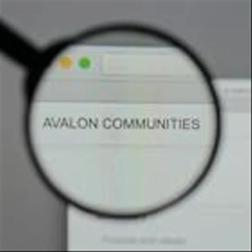 AvalonBay Communities Stock: Is AVB Underperforming the Real Estate Sector?