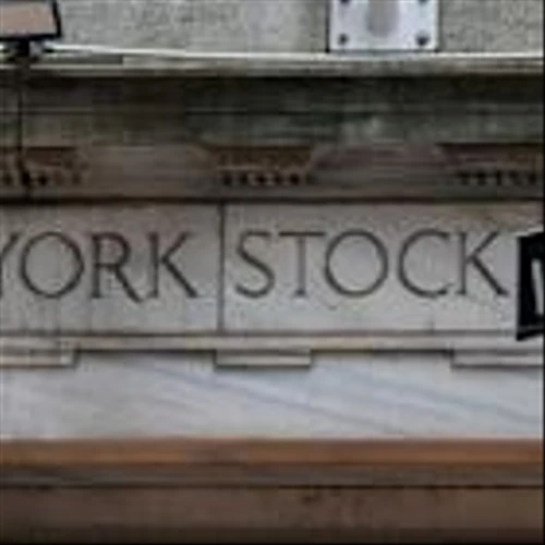 U.S. Futures Rise After Dow Closes at Record High