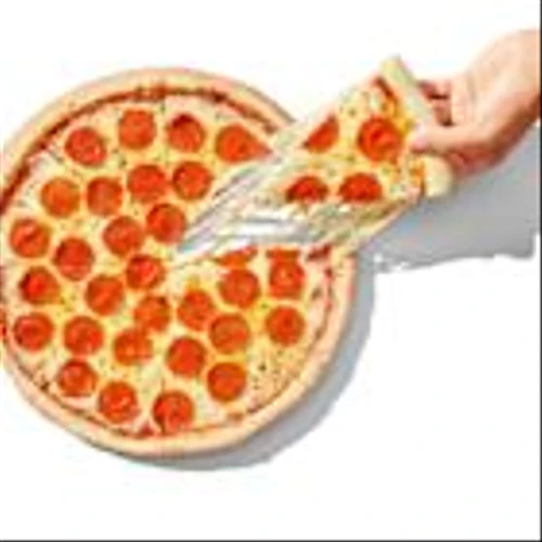 Casey’s Delivers Savings with ‘Pizza Refund’ Deal on Tax Day, April 15