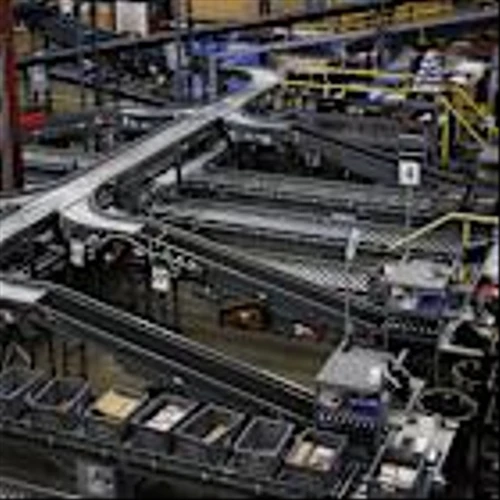 Fastenal Posts Higher Revenue Despite Industry Slowdown