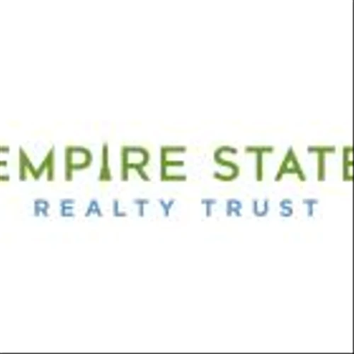 Empire State Building Opens New 10,000 Square Foot Empire Lounge, with 400-Person All-Hands Space, Multi-Sport Court, and Golf Simulators