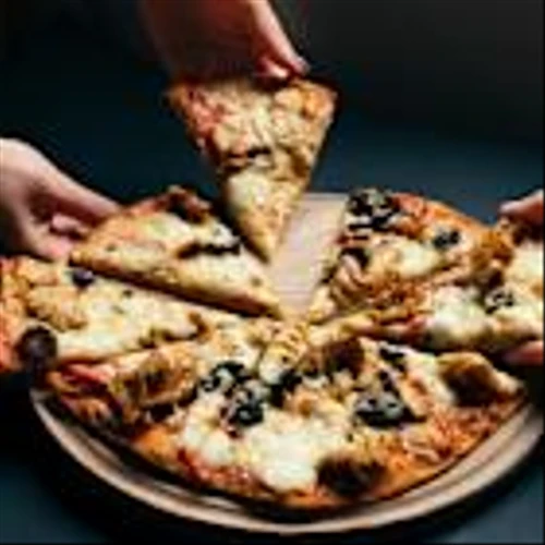 Analysts Increase Forecasts on Domino's Despite Revenue Miss. Should You Consider This Buffett Stock for Your Portfolio?